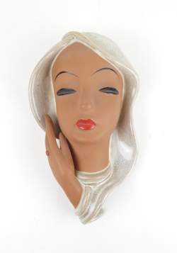 Céramique : Masque en partie émaillé - Jeune femme aux longs cheveux - cachet au dos Goldscheider West Germany
