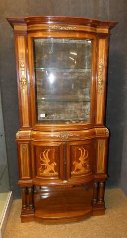 Meuble : Vitrine de style Empire en bronze et marqueterie