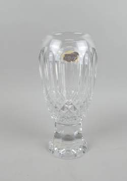 Verrerie : Vase en cristal taillé signé Val Saint Lambert monogrammé PU pièce unique