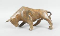 Sculpture : Bronze à patine brune - Taureau - signé d'après CHENET Pierre
