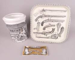 Objet : 3 objets dont 2 estampillés FORNASETTI FORNASETTI Piero