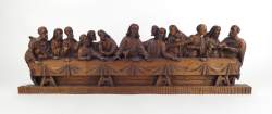 Religieux : Sculpture en bois teinté - La Cène - signé OURO les apôtres autour du Christ