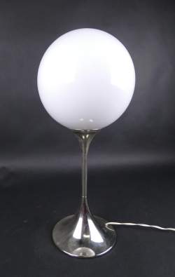 Luminaire : Lampe de bureau attribuée au designer SCIOLARI Gaetano
