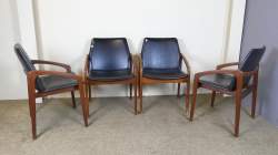 Meuble : 4 fauteuils Vintage KJAERNULF Henning